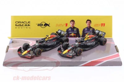 Количка 2-Car Set Verstappen #1 & Perez #11 Formula 1 World Champion 2024 1:43 (Bburago)