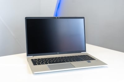 HP Elitebook 650 G9 - Intel 5-1245U / 16 RAM / 512 SSD / 15.6" Full HD
