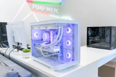 Gaming PC Infinity 9 - AMD Ryzen 7 9800X3D / AMD RX 9070 XT 16GB / 32GB / 1TB+1TB NVMe / M580