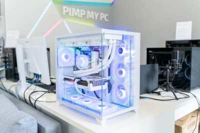 Gaming PC Arctic Legend - AMD Ryzen 7 7800X3D / AMD RX 9070 XT 16GB / 32GB / 1TB NVMe / MV8