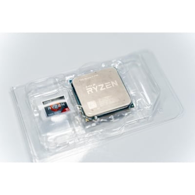 AMD Ryzen 7 1700