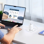 Зарядно устройство Ugreen 15339 Nexode Мрежов адаптер, 2xUSB-C, USB-A 3.0, PD3.0, QC4.0, GaN, 65W - бяло