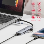 Unitek хъб HUB USB-C/USB-A 3 port uHUB P5+ - USB3.0 x 3, Card reader, Aluminium - H1320AGY01