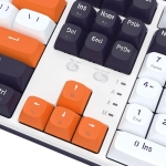 Геймърска механична клавиатура Redragon Wyvern K689WBO-RGB-PRO с Bluetooth и безжична връзка, RGB осветление - бяло/оранжево