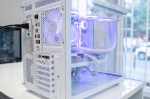 Gaming PC Infinity 9 - AMD Ryzen 7 9800X3D / AMD RX 9070 XT 16GB / 32GB / 1TB+1TB NVMe / M580