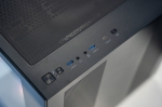 Gaming PC Dark Legend - AMD Ryzen 7 7800X3D / AMD RX 9070 XT 16GB / 32GB / 2TB NVMe / Aqua V Air