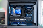Gaming PC Phoenix - AMD Ryzen 7 9800X3D / Nvidia RTX 5080 16GB / 32GB / 1+2TB NVMe / Sky Two