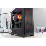 Реновирано Gaming PC Ryzen 1700 / GTX1070Ti / 16GB RAM / NVMe 1GB